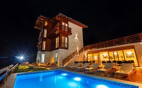 North Story - Luxury Chalet - Apartments & Rooms